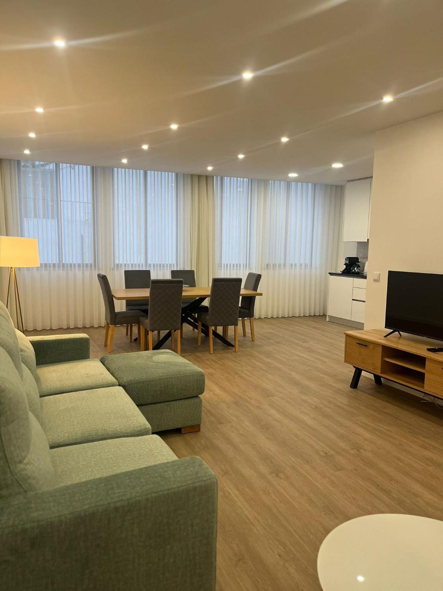 Orm- Flores Apartment Porto Dış mekan fotoğraf