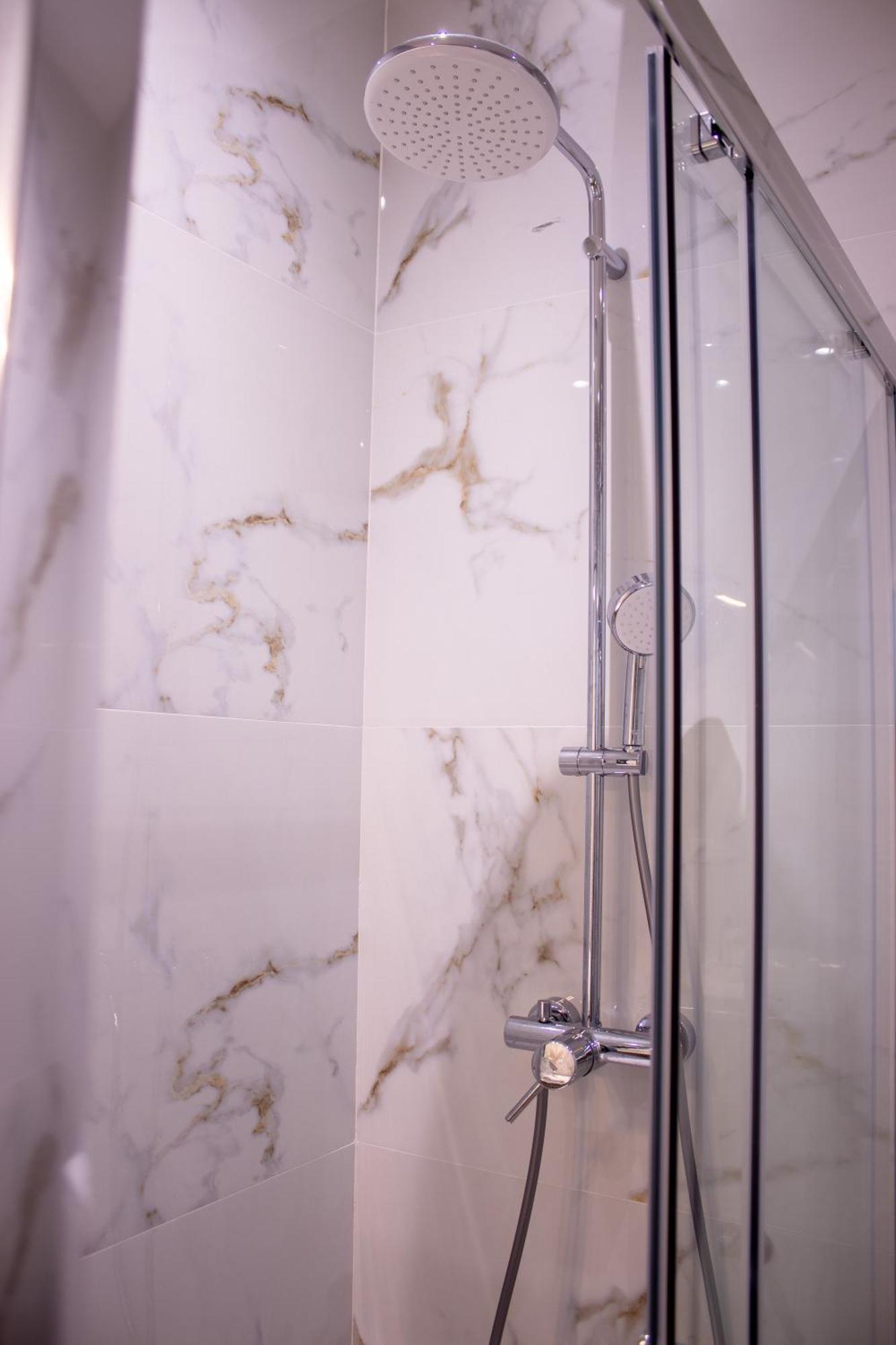 Orm- Flores Apartment Porto Dış mekan fotoğraf
